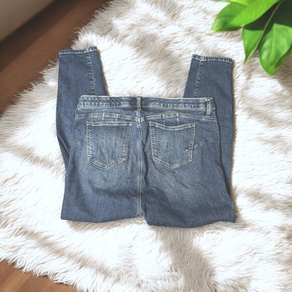 Torrid Bombshell Skinny Premium Stretch Jeans Size 18R High Rise Denim - Picture 2 of 6